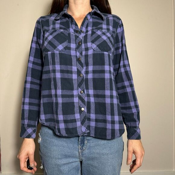 Bit & Bridle Purple Plaid Button Up Long Sleeve Shirt Size Small - Picture 1 of 3